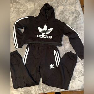 Adidas crop hoodie/sweat pants set.